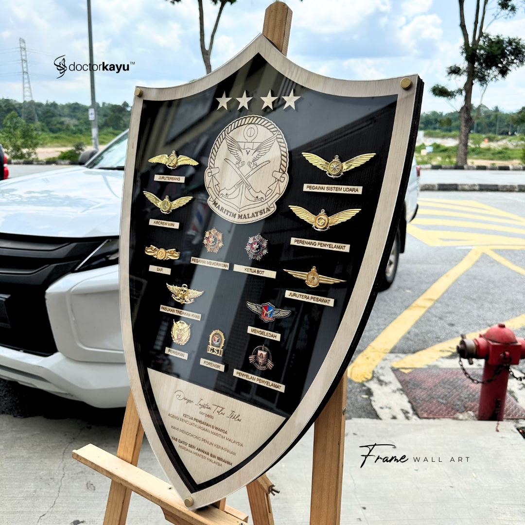 Frame Wall Art Luxe 60cm x 90cm by doctorkayu