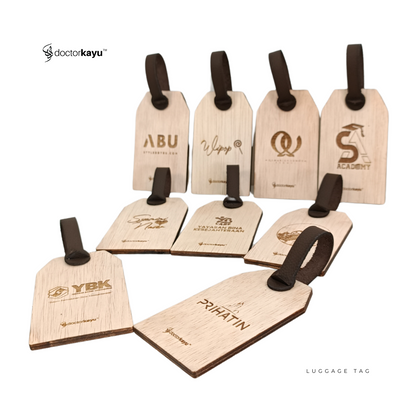 Luggage Tag Wooden 5cm x 10cm by WoozPluz