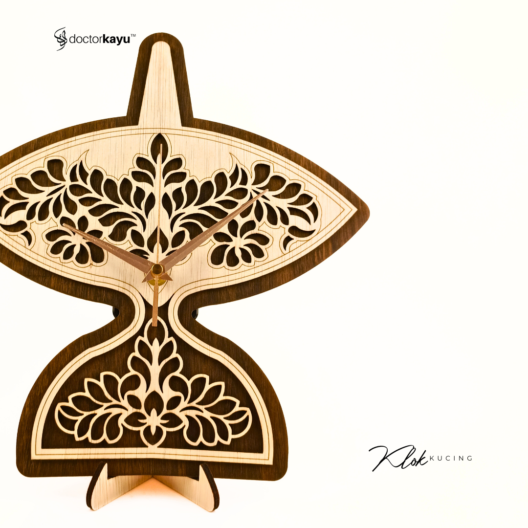 Wau Kucing Wall Clock 30cm x 30cm by doctorkayu