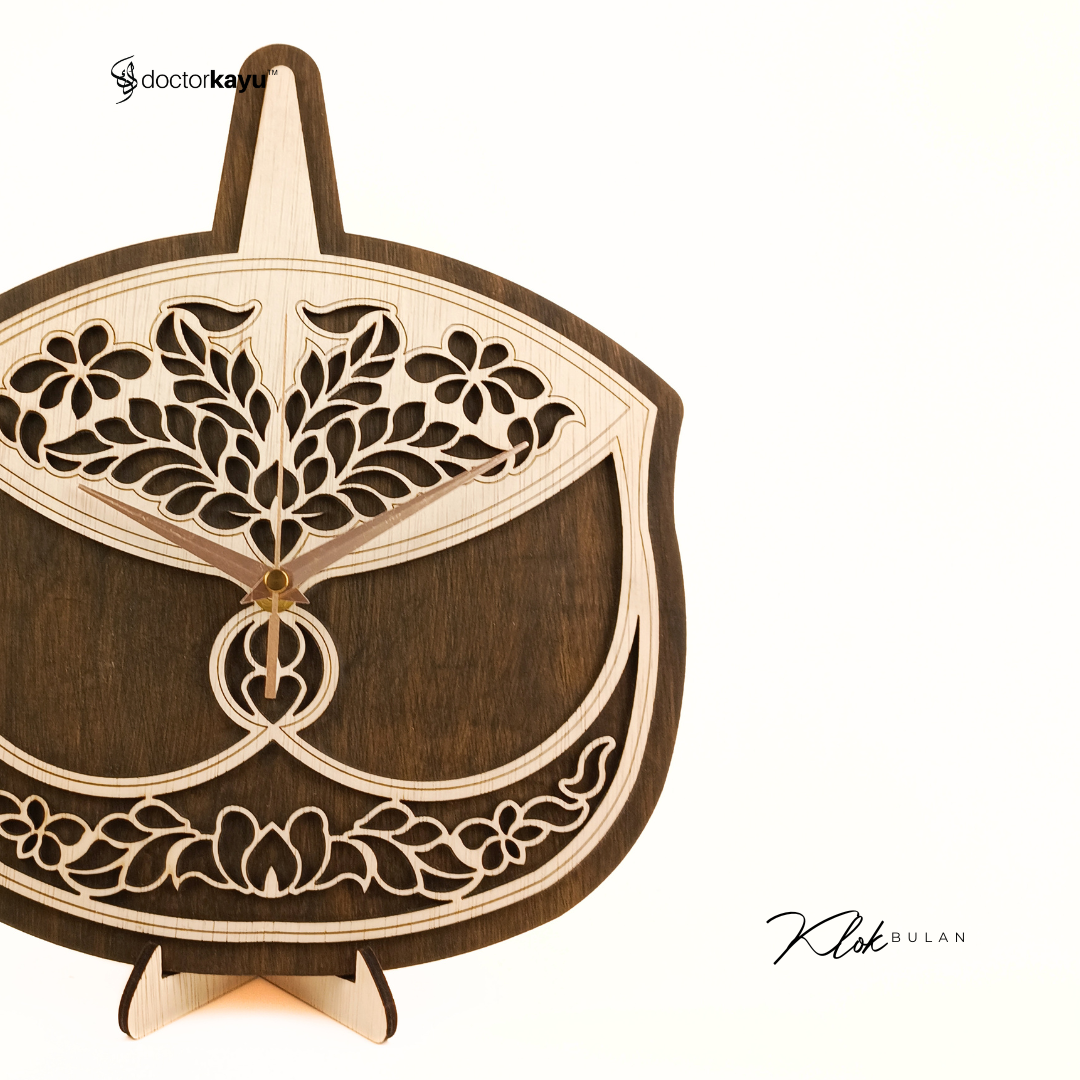 Wau Bulan Wall Clock 30cm x 30cm by doctorkayu